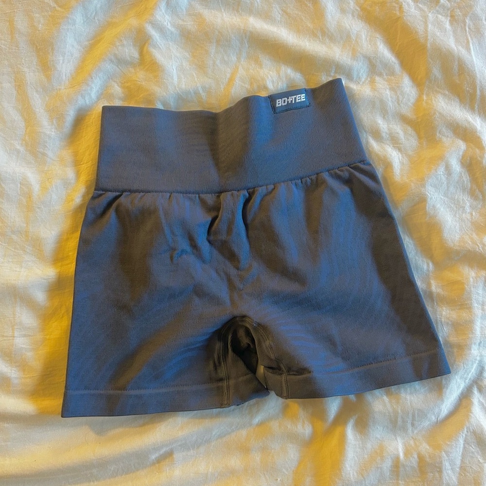 BO+TEE Blue Zebra Pattern workout shorts